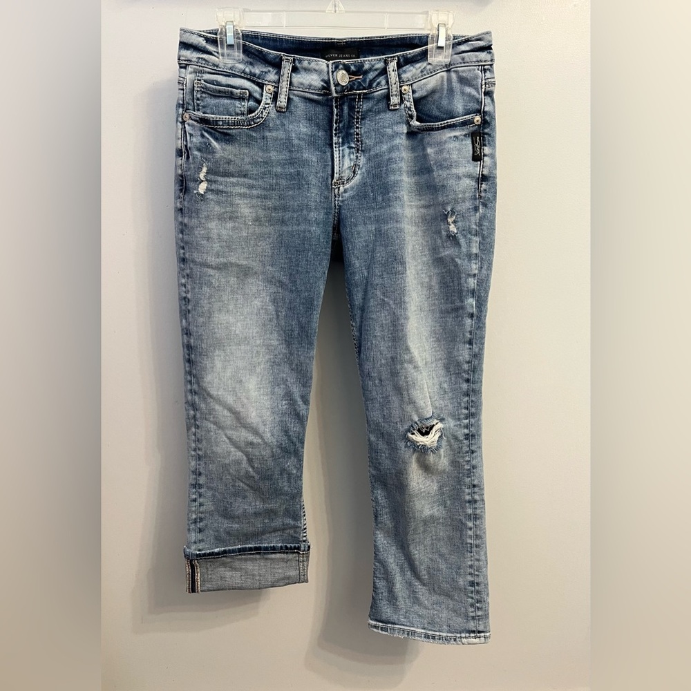 Mid Rise Silver Capri Jeans